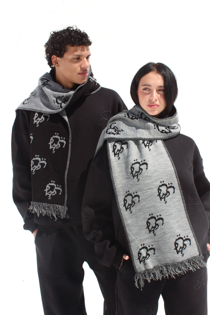 ASILI DOUBLE-FACE MONOGRAM SCARF
IN DARK GREY