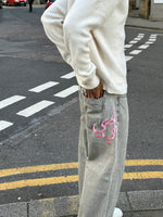 Load image into Gallery viewer, [PRE-ORDER] 3-WEEKS-THE ASILI MEGA BAGGY JEANS IN CLOUD GREY WITH PINK BUBBLEGUM EMBIRODERY
