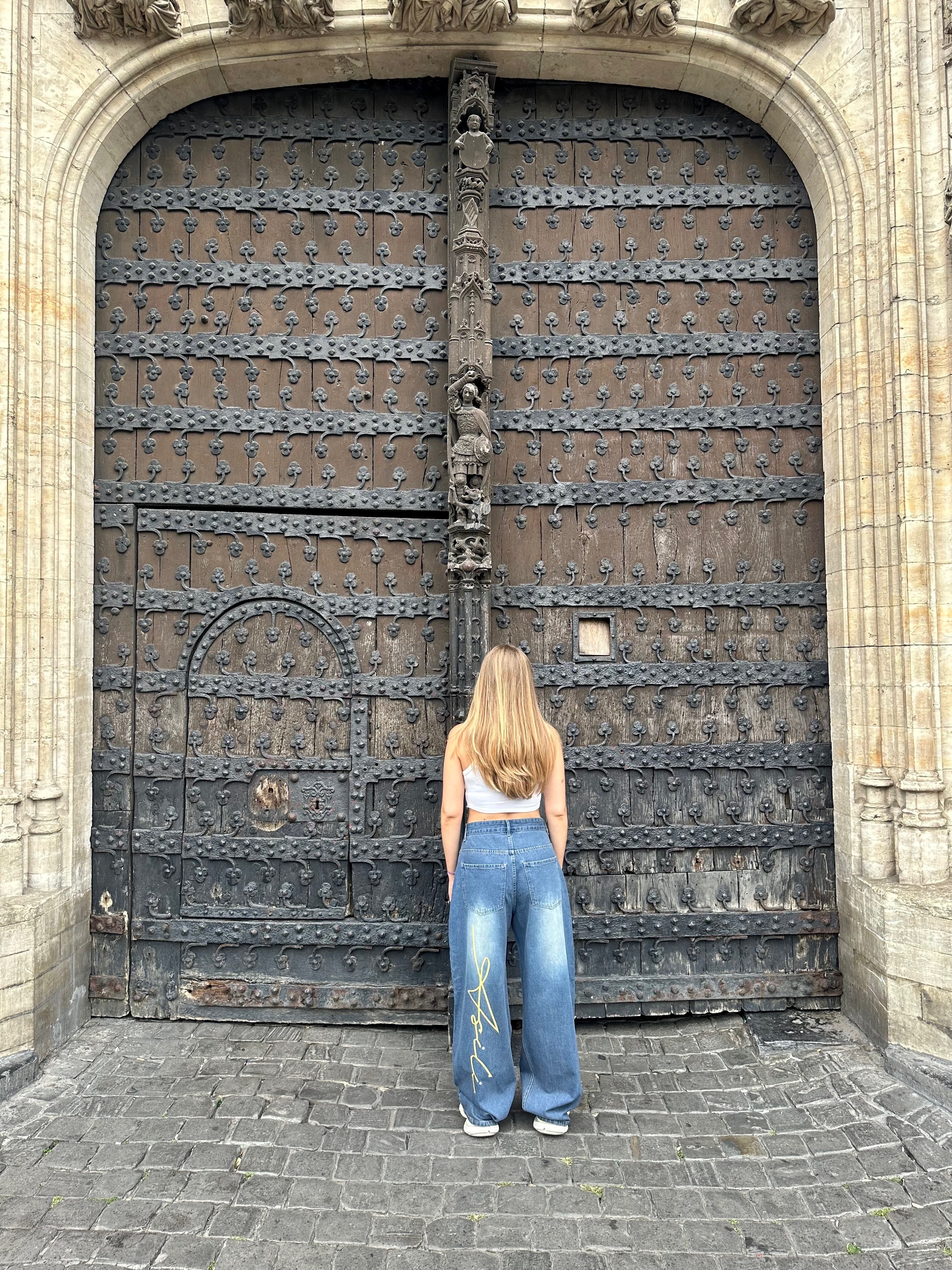 THE ASILI MIGHTY BAGGY JEANS IN BLUE